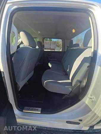 2018 Ram 2500 Tradesman Crew Cab Medium Bed - miniatura 14