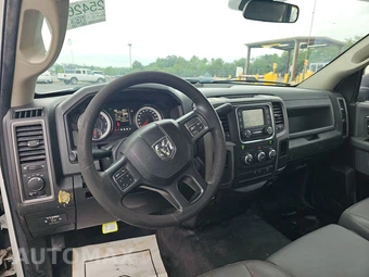 2018 Ram 2500 Tradesman Regular Cab Long Bed – miniatura 11