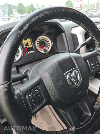 2018 Ram 3500 Big Horn Crew Cab Medium Bed - miniatura 22