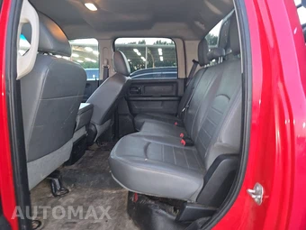 2018 Ram 3500 Cab Chassis Tradesman Crew Cab DRW - miniatura 13