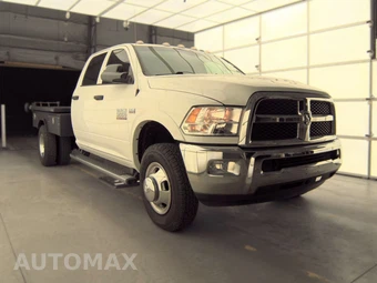 2018 Ram 3500 Cab Chassis Tradesman Crew Cab DRW - miniatura 3
