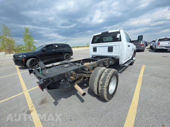 2018 Ram 3500 Cab Chassis Tradesman Regular Cab DRW – miniatura 4