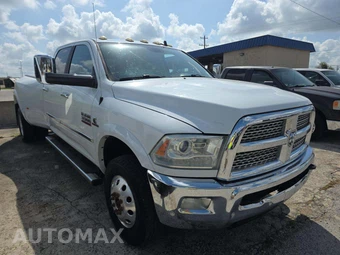 2018 Ram 3500 Laramie Crew Cab Long Bed DRW - miniatura 4