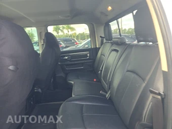 2018 Ram 3500 Laramie Crew Cab Long Bed DRW - miniatura 13
