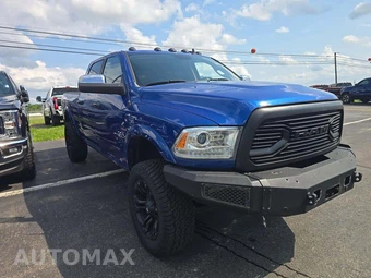 2018 Ram 3500 Laramie Crew Cab Medium Bed – miniatura 4