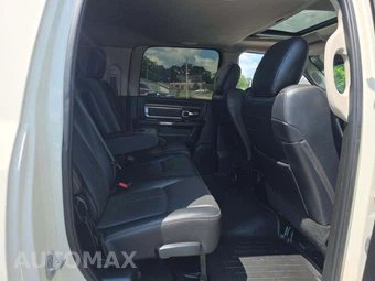2018 Ram 3500 Laramie Extended Crew Cab Medium Bed DRW – miniatura 13