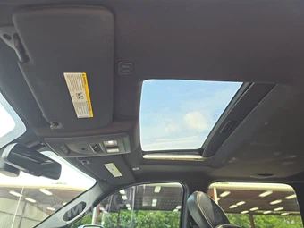2018 Ram 3500 Limited Extended Crew Cab Medium Bed DRW – miniatura 19