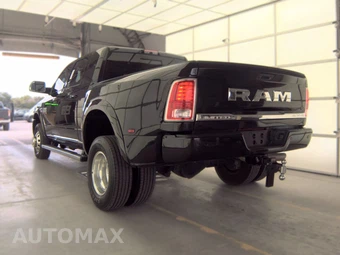 2018 Ram 3500 Limited Extended Crew Cab Medium Bed DRW – miniatura 6