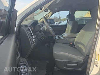 2018 Ram 3500 Tradesman Crew Cab Long Bed - miniatura 13