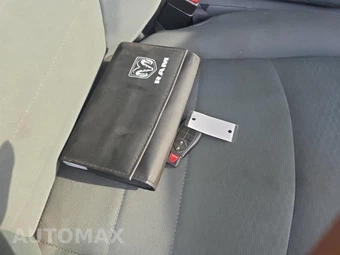 2018 Ram 3500 Tradesman Crew Cab Long Bed - miniatura 28