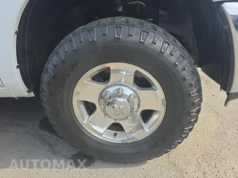 2018 Ram 3500 Tradesman Crew Cab Long Bed - miniatura 9