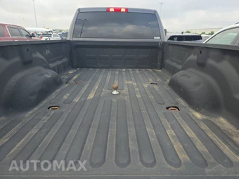 2018 Ram 3500 Tradesman Crew Cab Long Bed DRW - miniatura 17