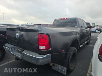2018 Ram 3500 Tradesman Crew Cab Long Bed DRW - miniatura 4