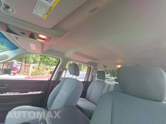 2018 Ram 3500 Tradesman Crew Cab Long Bed DRW - miniatura 11