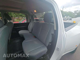 2018 Ram 3500 Tradesman Crew Cab Long Bed DRW - miniatura 13