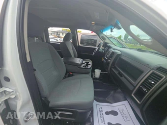 2018 Ram 3500 Tradesman Crew Cab Long Bed DRW - miniatura 18