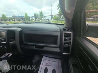 2018 Ram 3500 Tradesman Crew Cab Long Bed DRW - miniatura 19