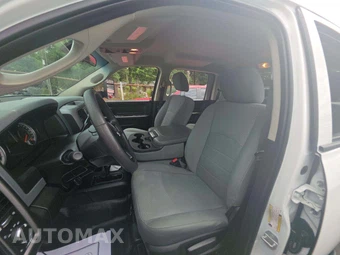 2018 Ram 3500 Tradesman Crew Cab Long Bed DRW - miniatura 6