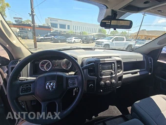 2018 Ram 3500 Tradesman Crew Cab Long Bed DRW - miniatura 11