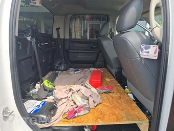 2018 Ram 3500 Tradesman Crew Cab Long Bed DRW - miniatura 13