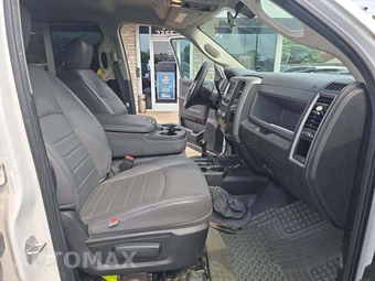 2018 Ram 3500 Tradesman Crew Cab Long Bed DRW - miniatura 15