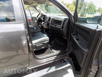 2018 Ram 3500 Tradesman Crew Cab Long Bed DRW - miniatura 18