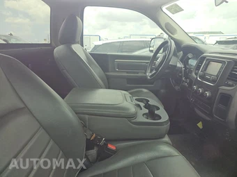 2018 Ram 3500 Tradesman Regular Cab Long Bed DRW - miniatura 35