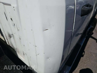 2018 Ram 4500 Cab Chassis Tradesman Regular Cab DRW - miniatura 34