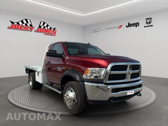 2018 Ram 5500 Cab Chassis SLT Regular Cab DRW - miniatura 10