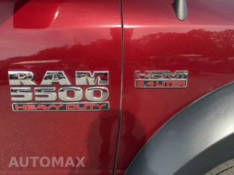 2018 Ram 5500 Cab Chassis SLT Regular Cab DRW - miniatura 15