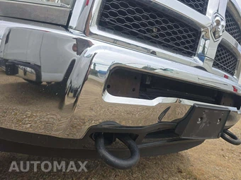 2018 Ram 5500 Cab Chassis Tradesman Crew Cab DRW – miniatura 19