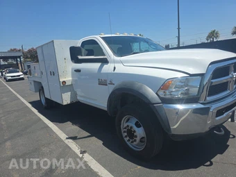 2018 Ram 5500 Cab Chassis Tradesman Regular Cab DRW – miniatura 3