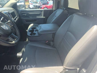 2018 Ram 5500 Cab Chassis Tradesman Regular Cab DRW – miniatura 7
