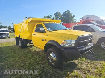 2018 Ram 5500 Cab Chassis Tradesman Regular Cab DRW – miniatura 3