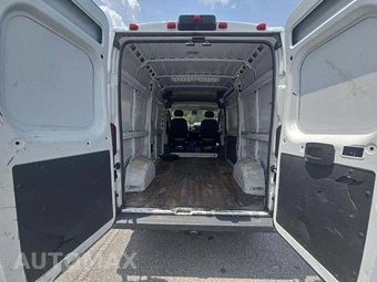 2018 Ram ProMaster 1500 Cargo Van High Roof 136.0" WB - miniatura 13