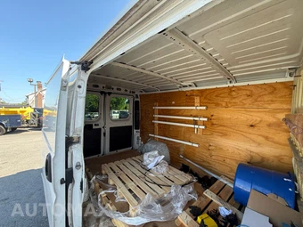 2018 Ram ProMaster 1500 Cargo Van Low Roof 136.0" WB - miniatura 17