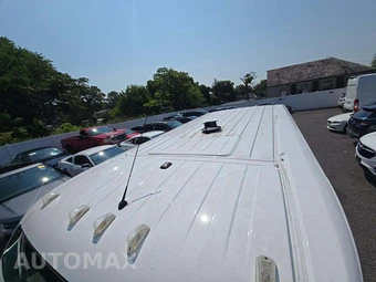 2018 Ram ProMaster 1500 Cargo Van Low Roof 136.0" WB - miniatura 12