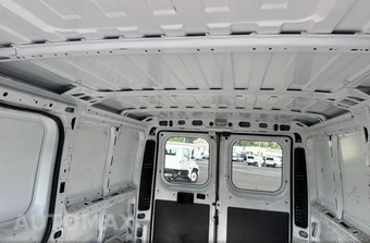 2018 Ram ProMaster 1500 Cargo Van Low Roof 136.0" WB - miniatura 16