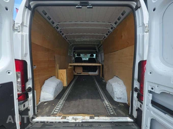 2018 Ram ProMaster 2500 Cargo Van High Roof 159.0" WB - miniatura 13