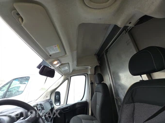 2018 Ram ProMaster 2500 Cargo Van High Roof 159.0" WB – miniatura 17