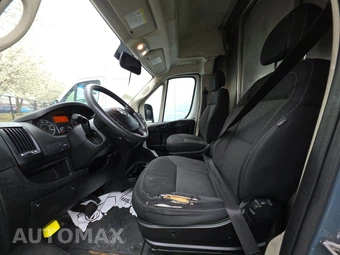 2018 Ram ProMaster 2500 Cargo Van High Roof 159.0" WB – miniatura 7