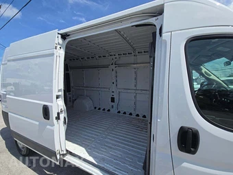 2018 Ram ProMaster 2500 Cargo Van High Roof 159.0" WB - miniatura 12