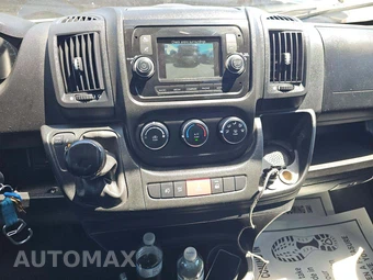 2018 Ram ProMaster 3500 Cab Chassis – miniatura 9