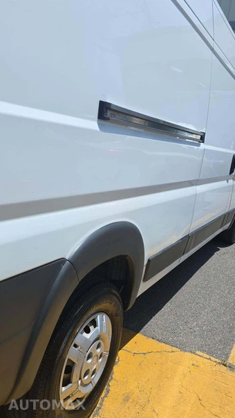 2018 Ram ProMaster 3500 Cargo Van High Roof 159.0" WB - miniatura 31