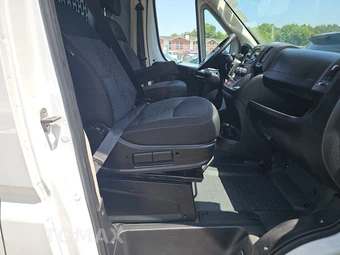 2018 Ram ProMaster 3500 Cargo Van High Roof 159.0" WB - miniatura 8