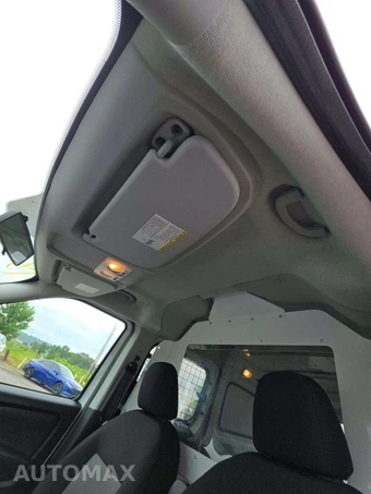 2018 Ram ProMaster City Cargo Van Tradesman SLT 122.4" WB - miniatura 8