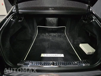 2018 Rolls-Royce Phantom – miniatura 16