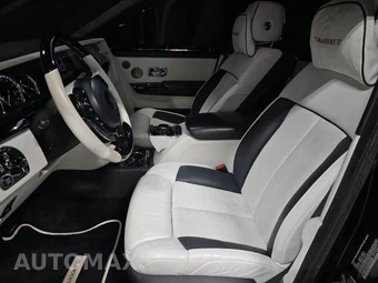 2018 Rolls-Royce Phantom – miniatura 7