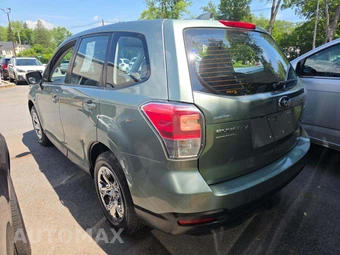 2018 Subaru Forester 2.5i – miniatura 2