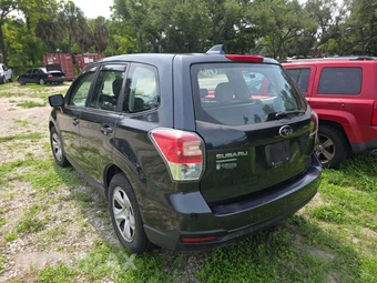 2018 Subaru Forester 2.5i – miniatura 2